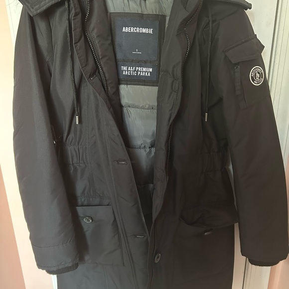 Abercrombie & Fitch Premium Arctic Parka (Black, Size Small) - Picture 1 of 5